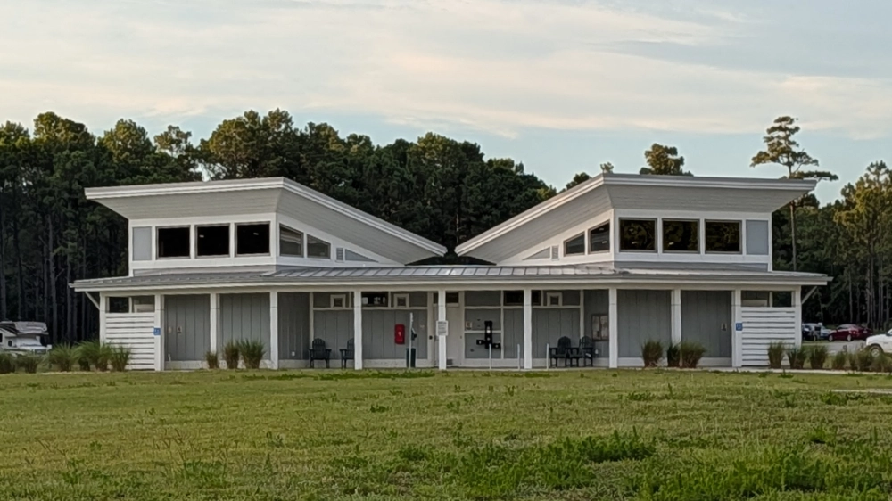 The bathhouse at Hammocks Beach State Park's Simmons Mainland Campground